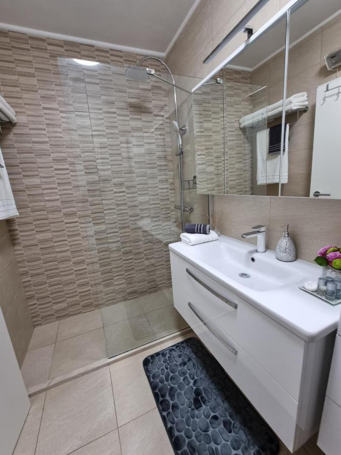 Bluesky Deluxe Apartment Free Parking Dubrovnik Exterior photo